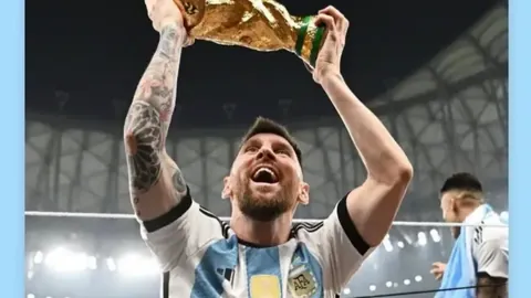 《太阳报独家曝光：曼联全力出击，今夏力争锁定布莱顿中场巨星巴莱巴》