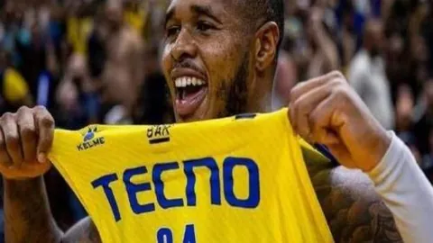 “多特蒙德7月5日开启备战季前赛：美国行挑战曼联与切尔西！”