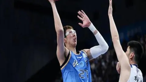 格雷罗成为南美世预赛最年长进球球员纪录保持者